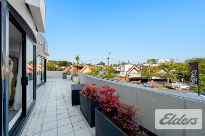 MODERN RETAIL/OFFICE OPPORTUNITY IN THE HEART OF ROSALIE VILLAGE