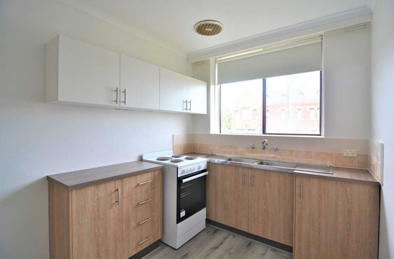 6/64 Francis Street Yarraville Vic, Yarraville - Thumbnail 3