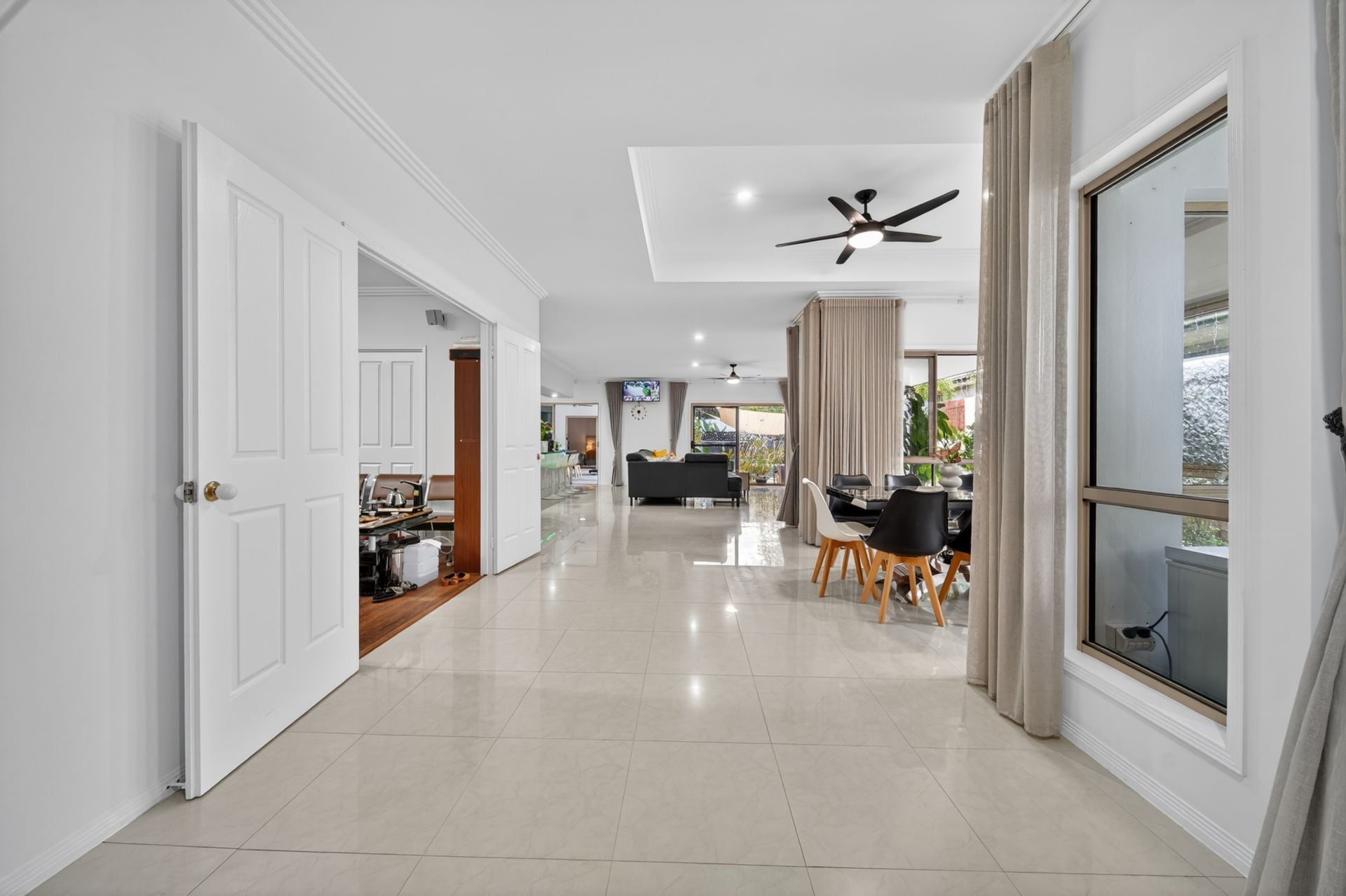 4 Fidelis Place, Coomera Waters QLD 4209, Coomera Waters - Thumbnail 2