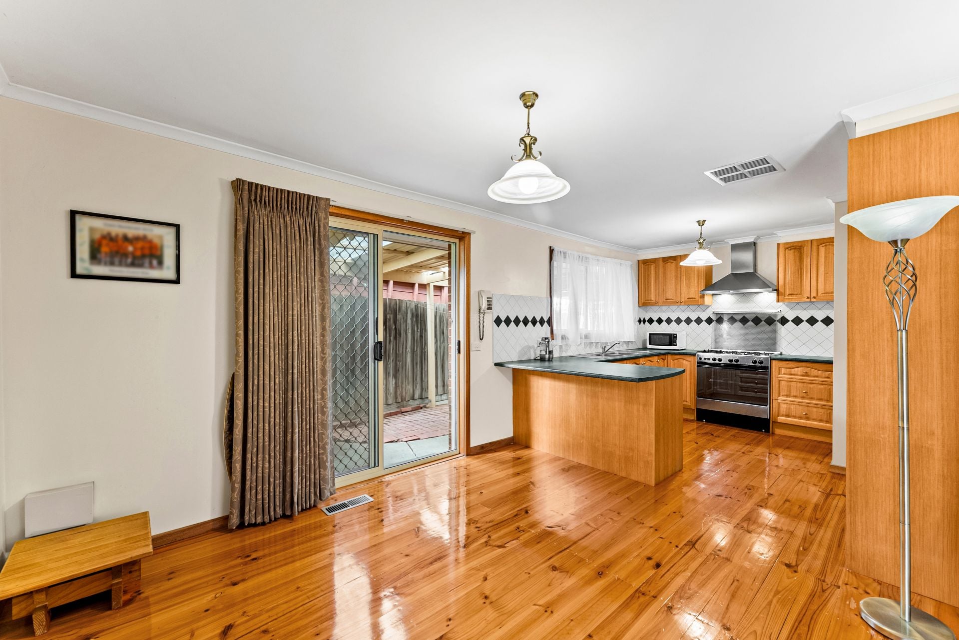 Comfortable, Convenient & Full of Potential in a Quiet Court