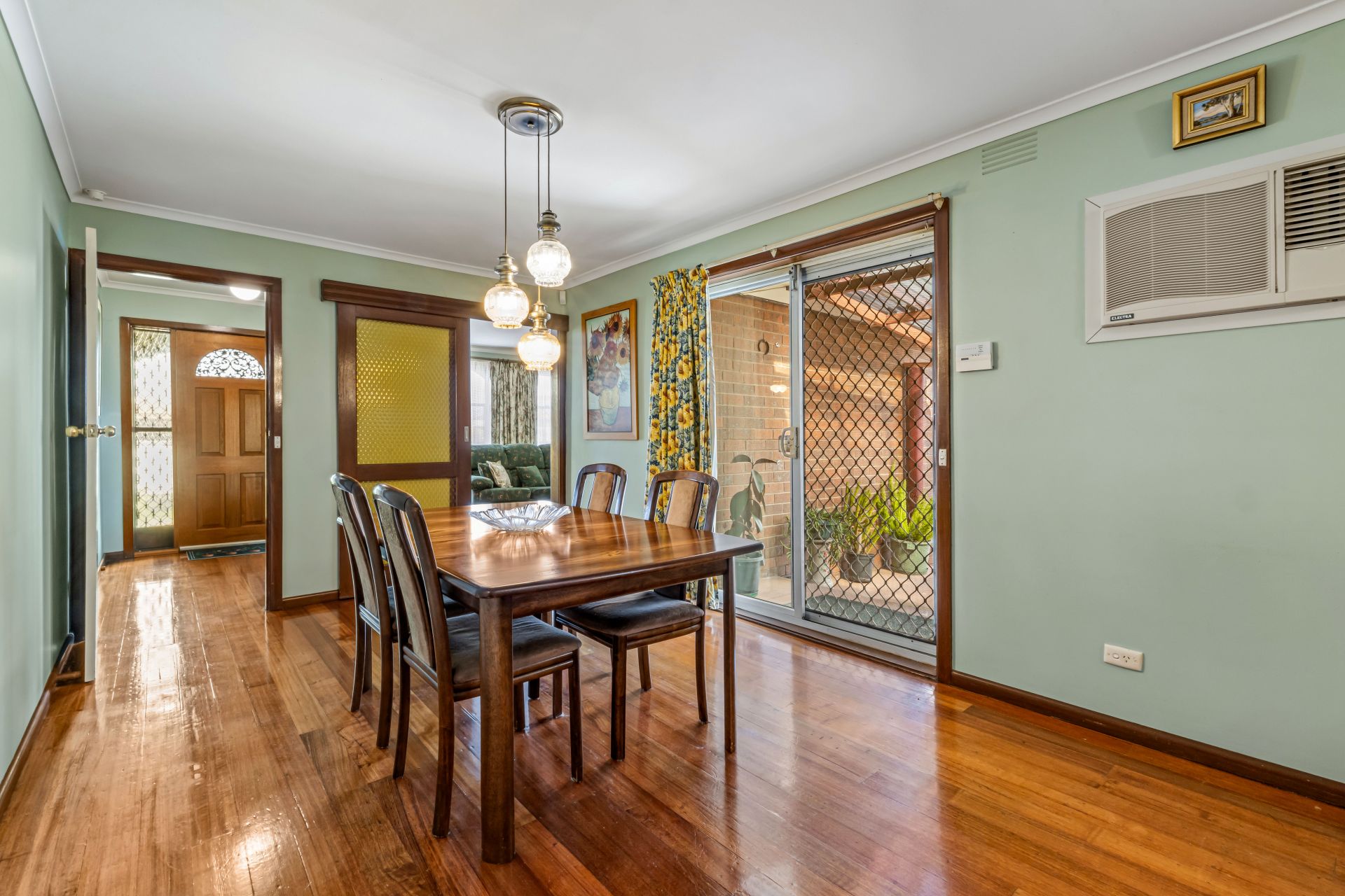 Family Comfort In A Prime Lalor Location