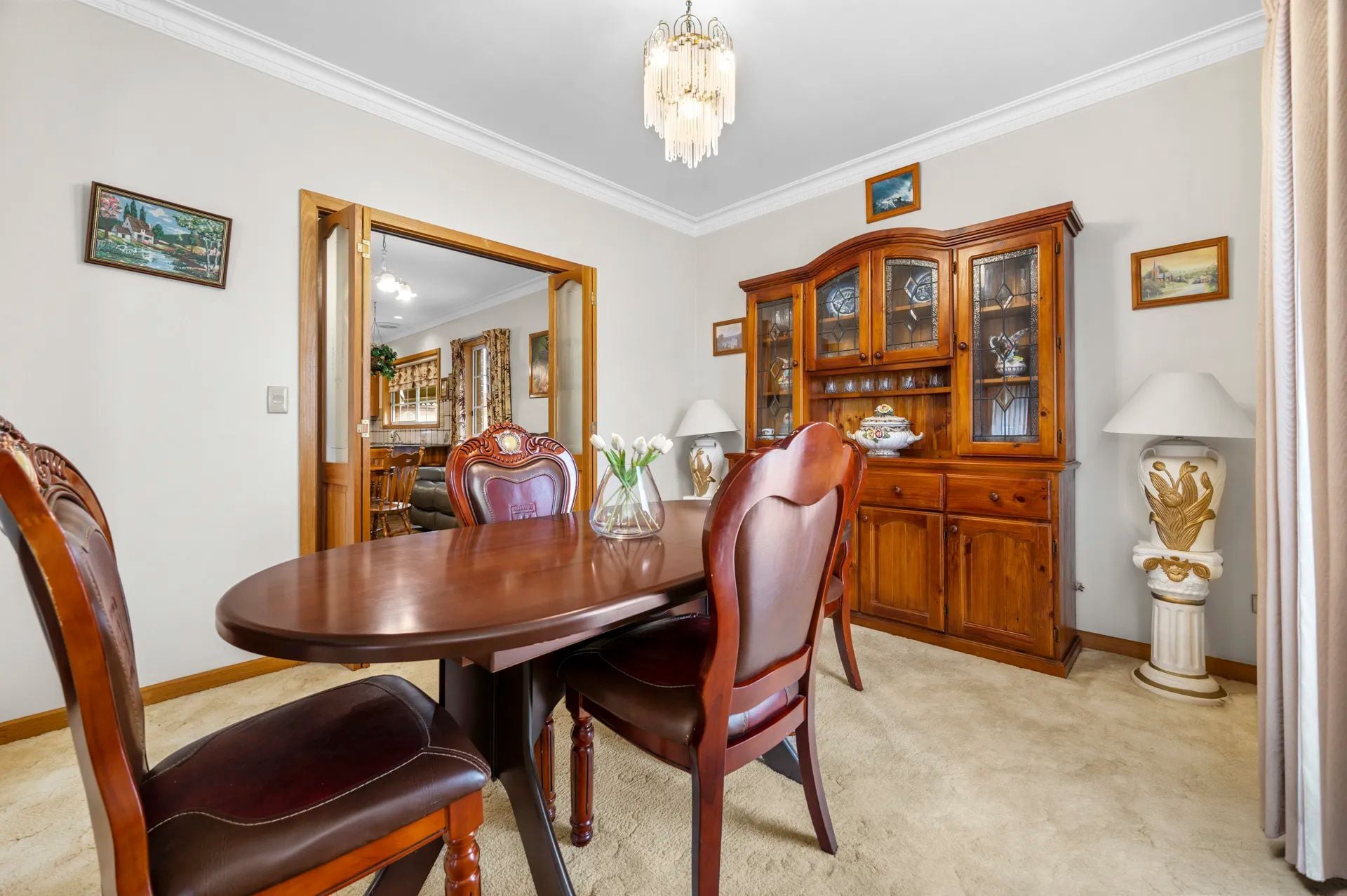 Spacious Family Living With Versatile Dual Level Design