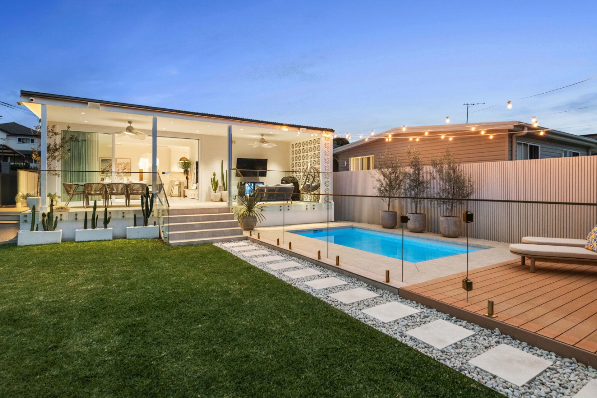 12 Roy Street Kingsgrove NSW, Kingsgrove - Thumbnail 2