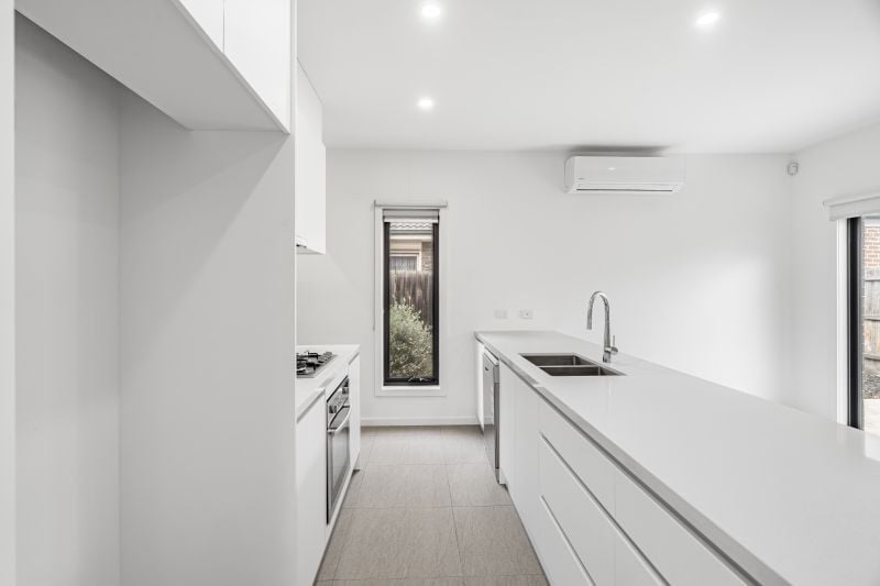 2/37 Tramoo Street, Lalor