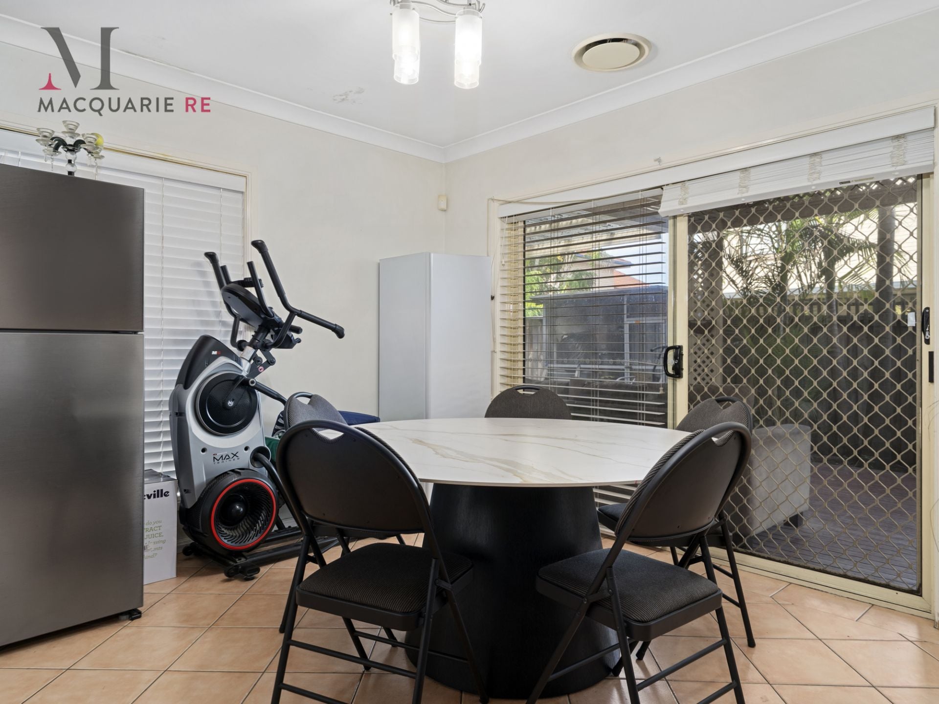 3A Nutmeg Close Casula NSW, Casula - Thumbnail 5