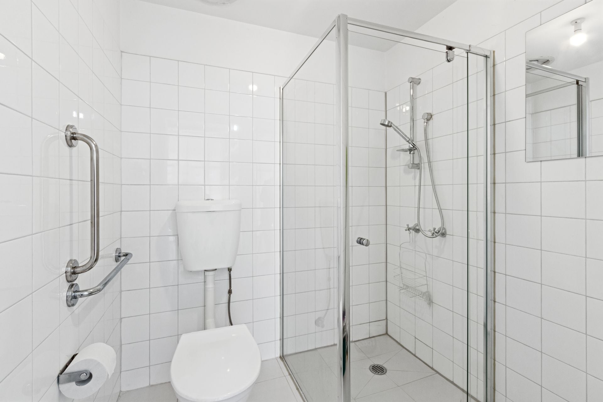 SUITS OWNER OCCUPIERS OR INVESTORS
