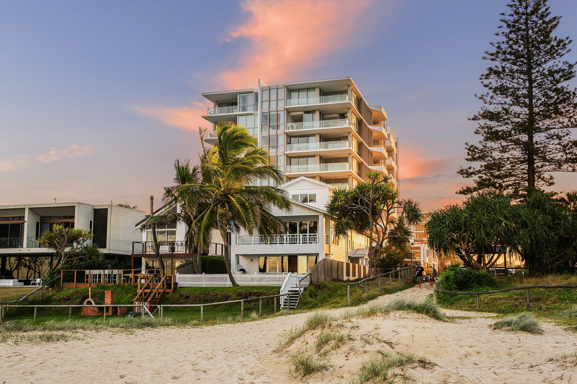 602/4 Twenty First Avenue, Palm Beach - Thumbnail 5