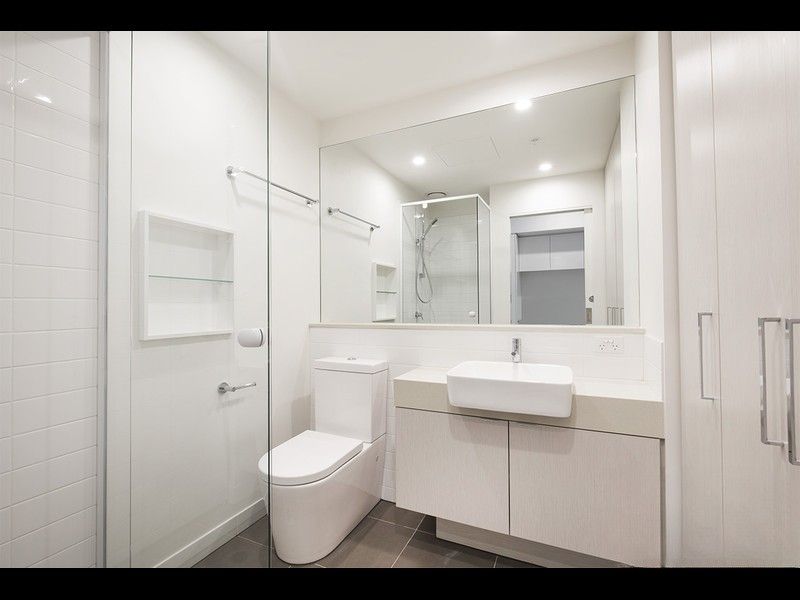 211/35-43 High Street, Glen Iris - Thumbnail 8