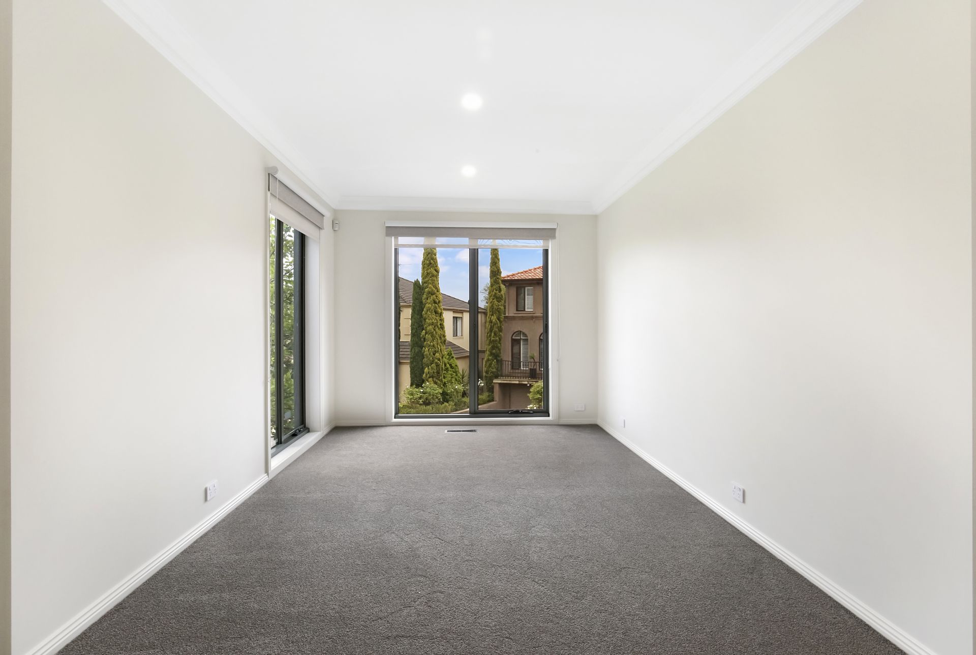 Executive Family Luxury Living in Ivanhoe