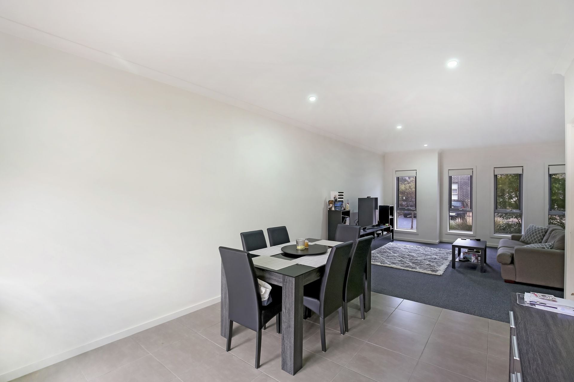 Townhouse Splendour in Mernda Villages