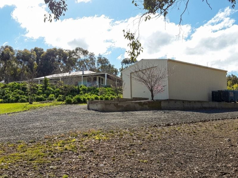 61 Ferris Street, Thoona VIC 3726
