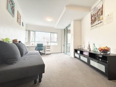Newtown Level 2/64/155 Missenden Road