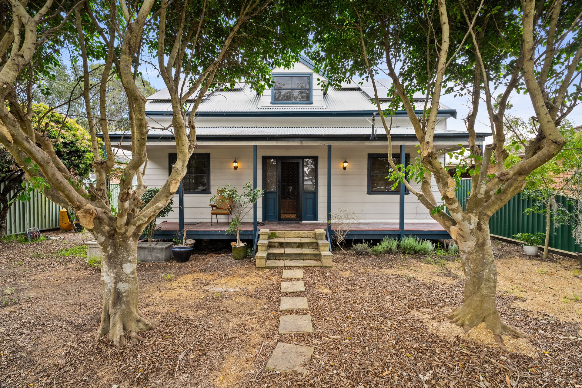 17 Barclay Avenue, Mannering Park NSW, Mannering Park - Thumbnail 3