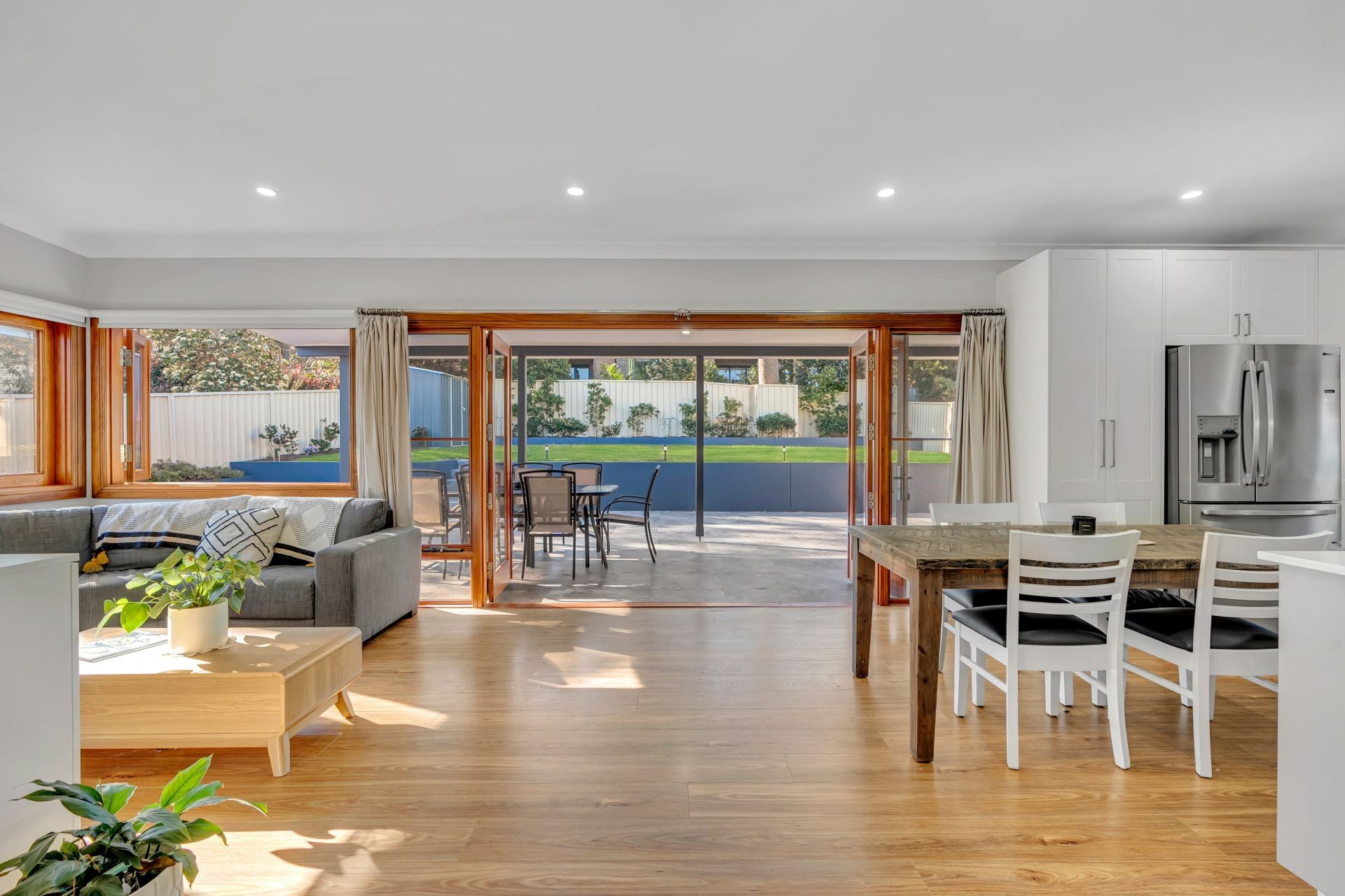 27 Elaine Avenue Berkeley Vale NSW, Berkeley Vale - Thumbnail 3