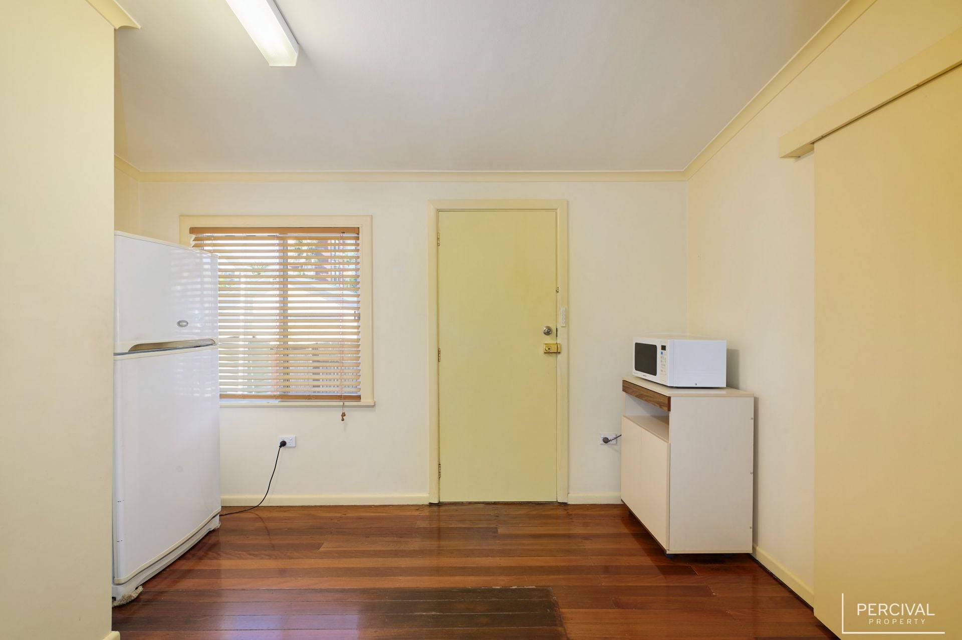 6 Mowle Street Port Macquarie NSW, Port Macquarie - Thumbnail 5