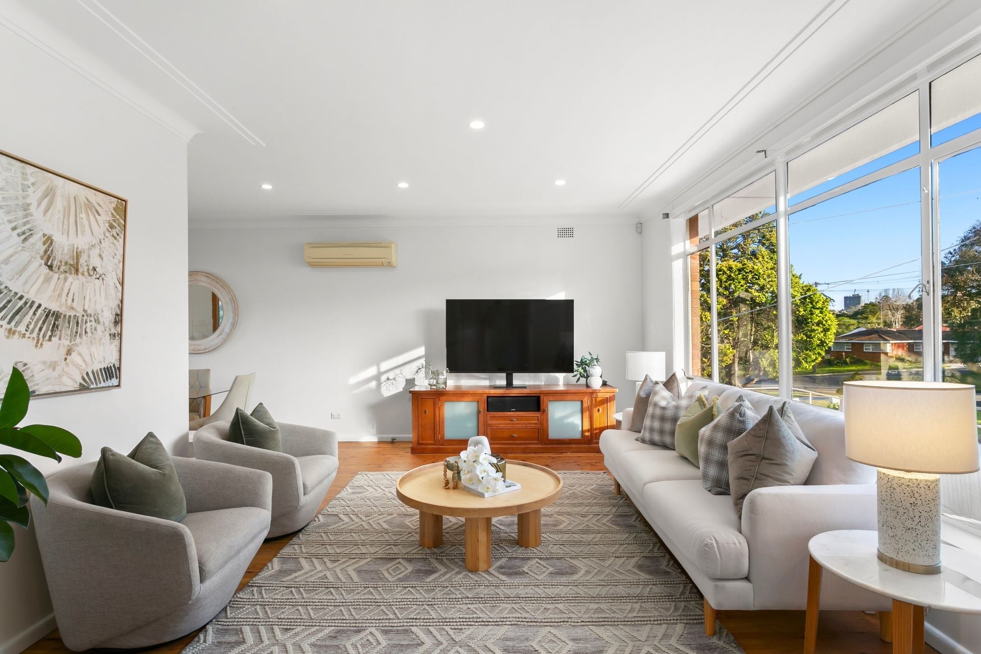 31 Pennant Parade, Carlingford NSW, Carlingford - Thumbnail 3
