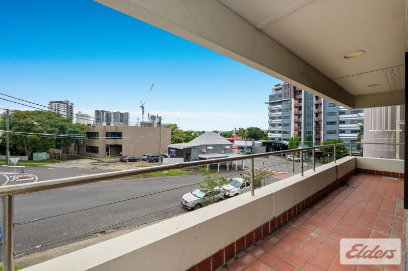 141 Logan Road, Woolloongabba