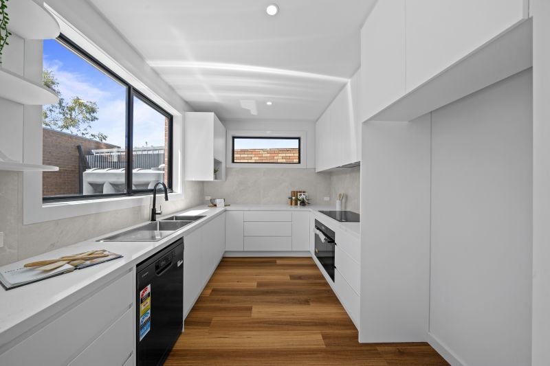 166A Victoria Drive, Thomastown