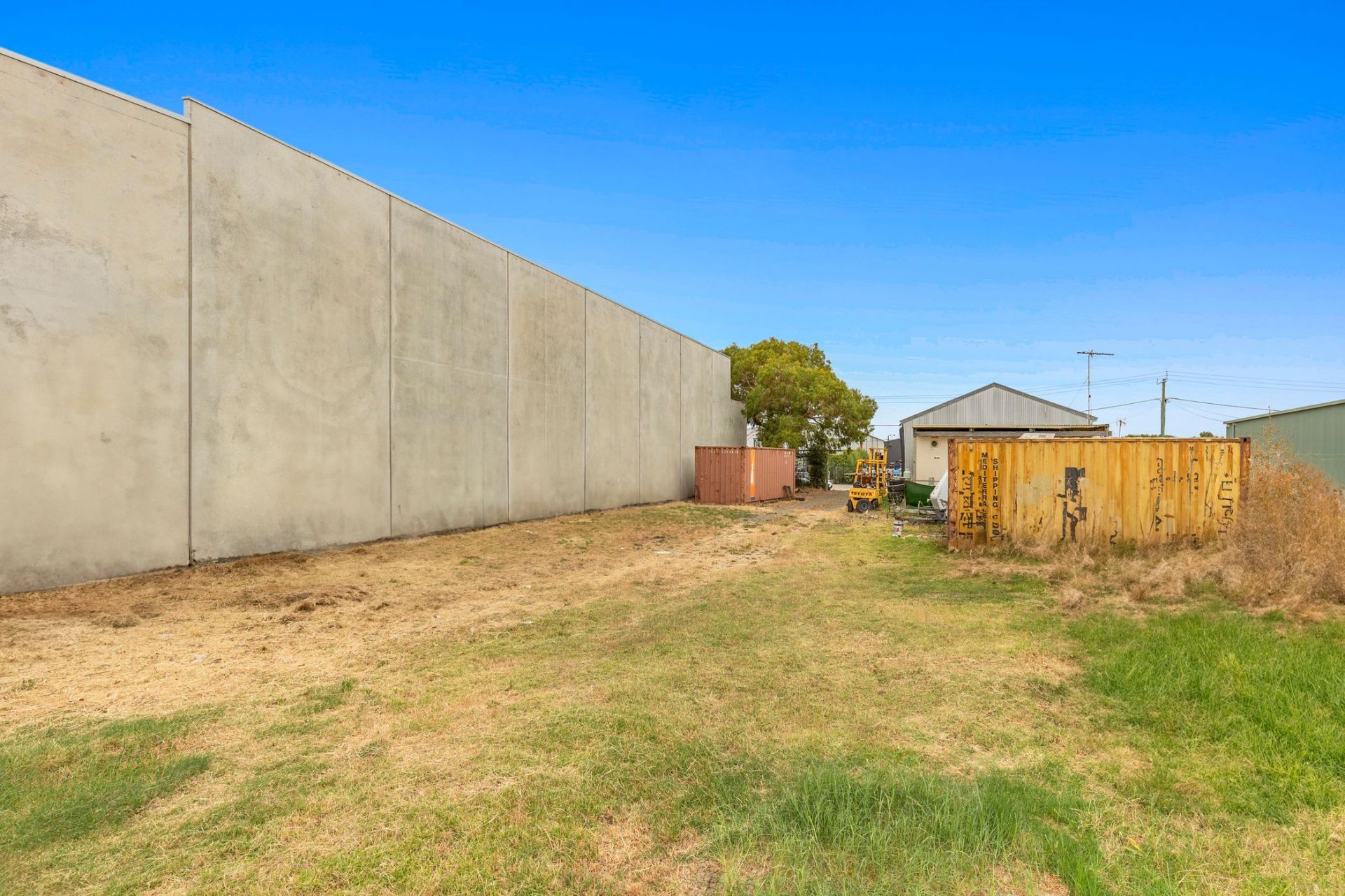 34 Marine Parade, Ocean Grove - Thumbnail 3