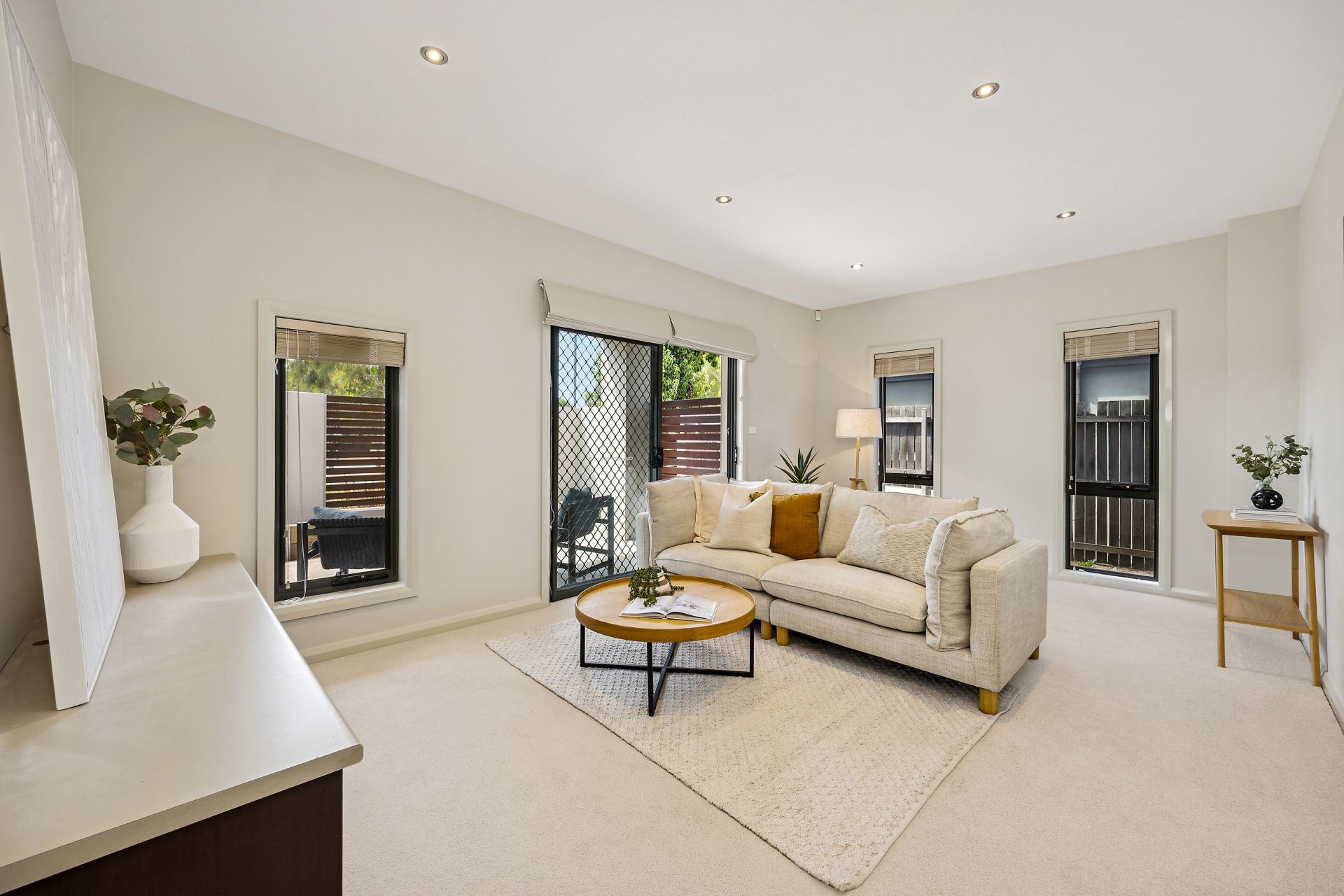 36 Beveridge Crescent, Forde, Forde - Thumbnail 7
