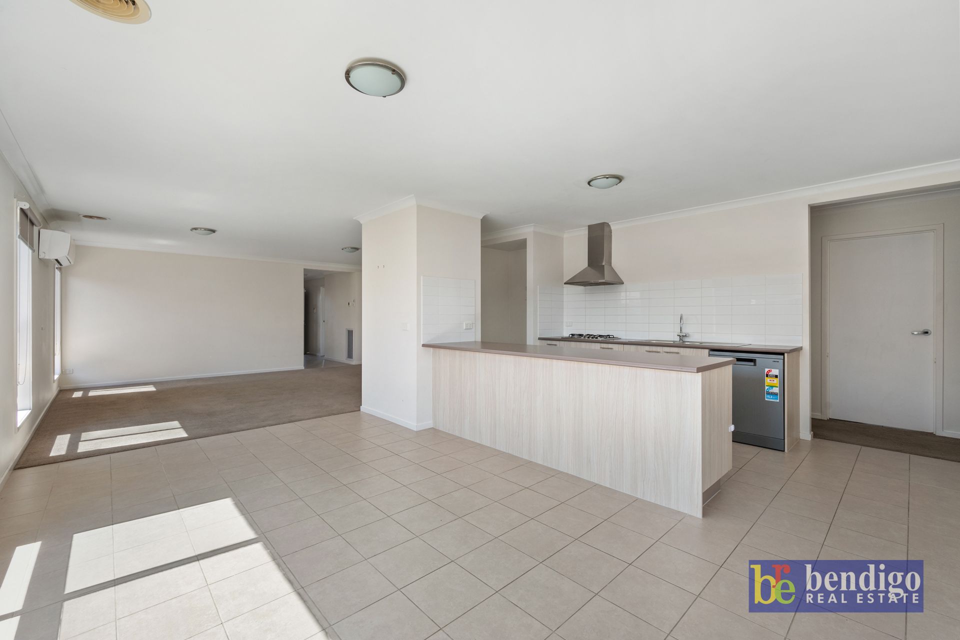 30 Bursaria Street Jackass Flat VIC, Flat - Thumbnail 3