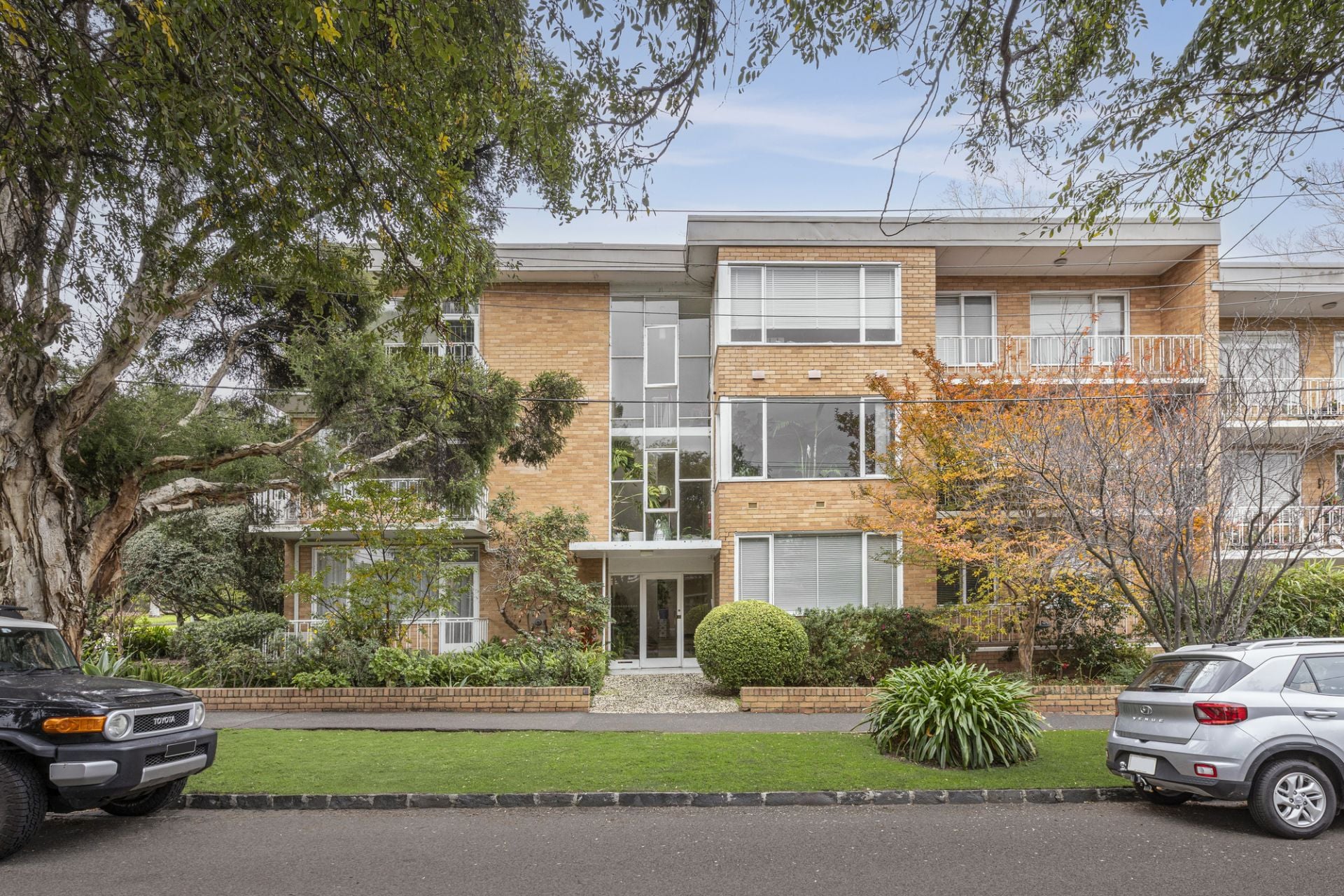 3/98 Burke Road, Malvern East, Malvern East - Image 1