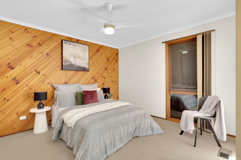 8 Durack Place, Mill Park