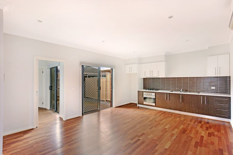 2/28 Ralph Street, Reservoir
