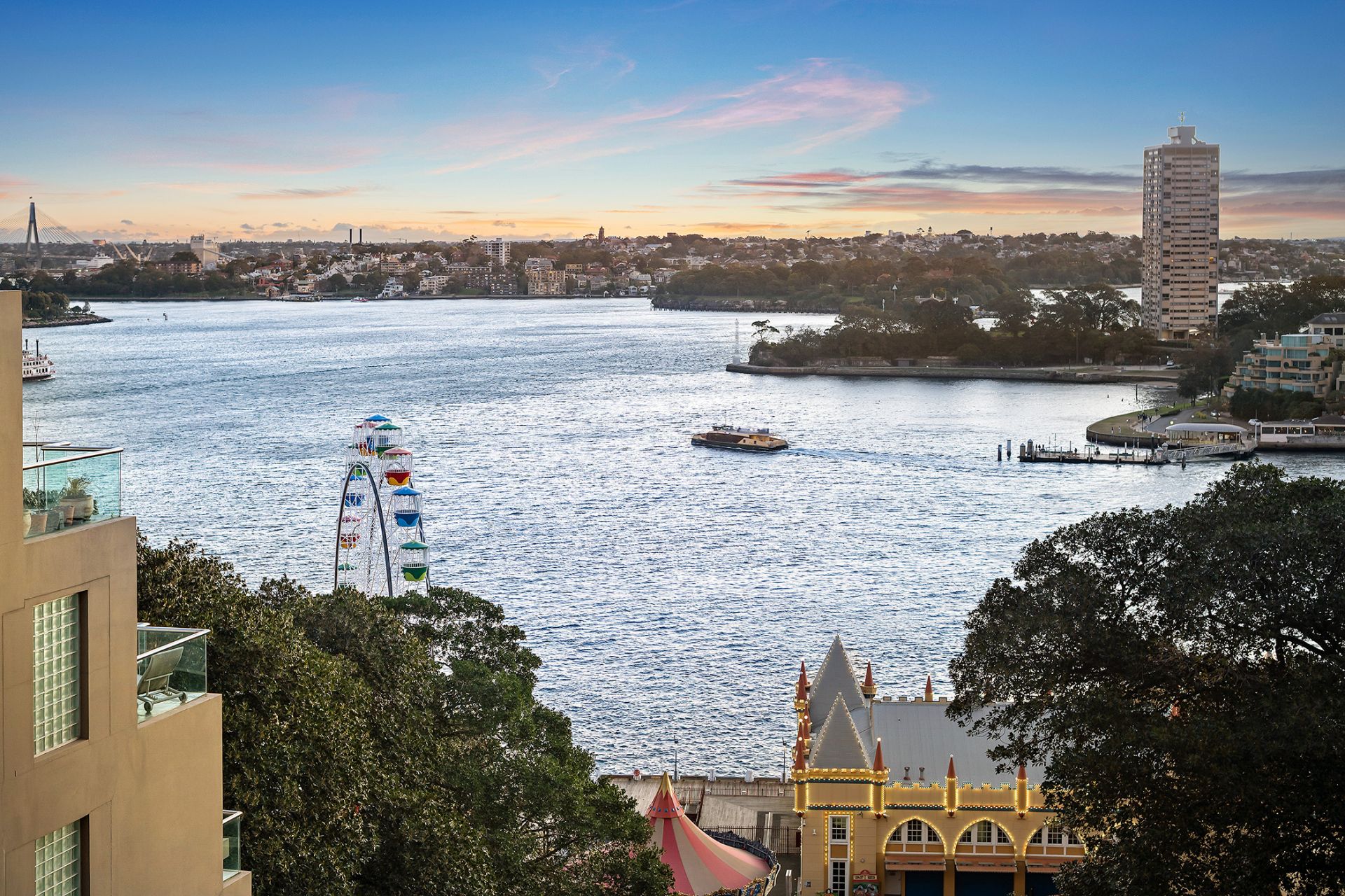 805/30 Alfred Street South, Milsons Point, Milsons Point - Thumbnail 2