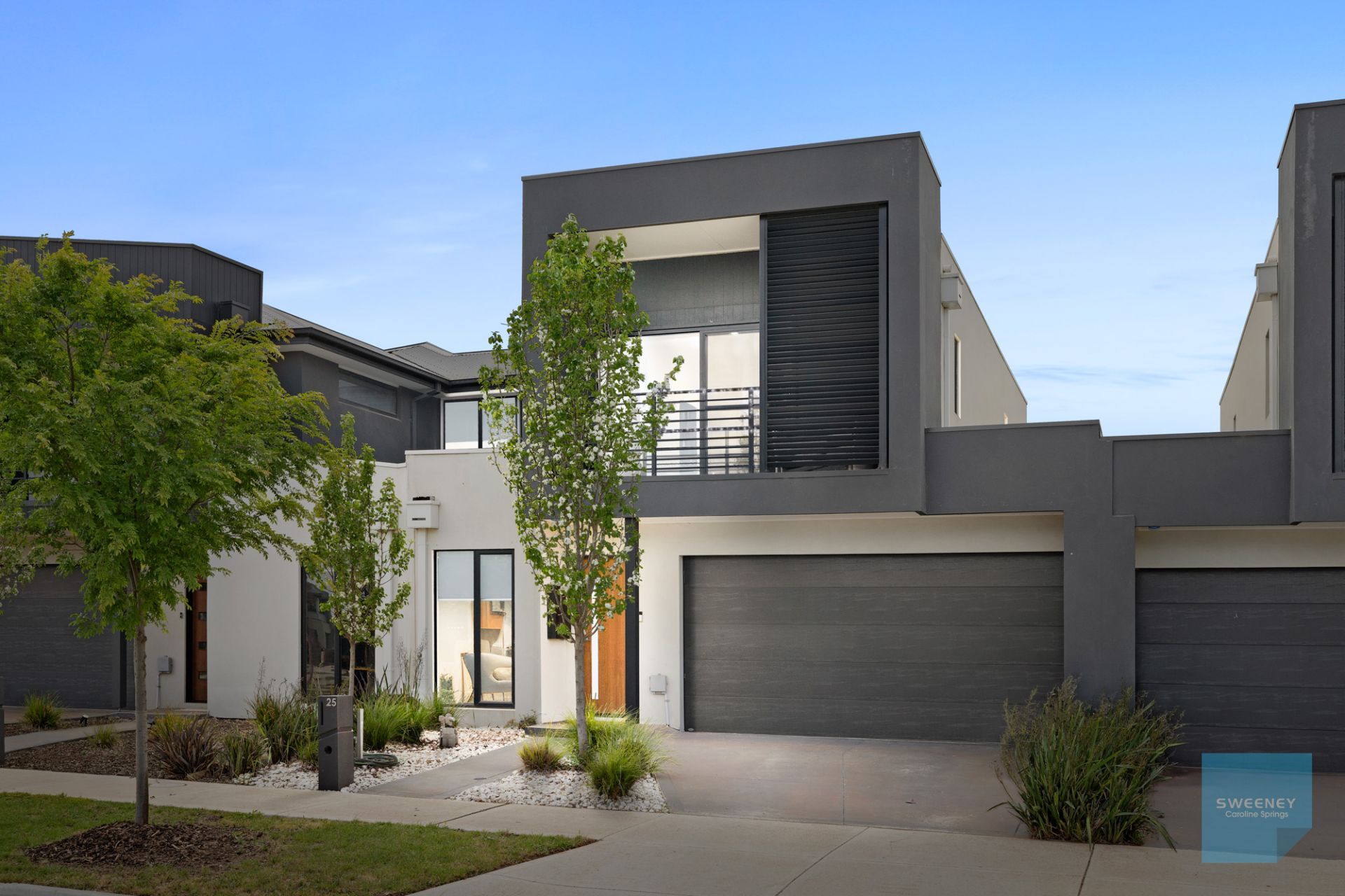 25 Cetona Street, Fraser Rise - Thumbnail 2