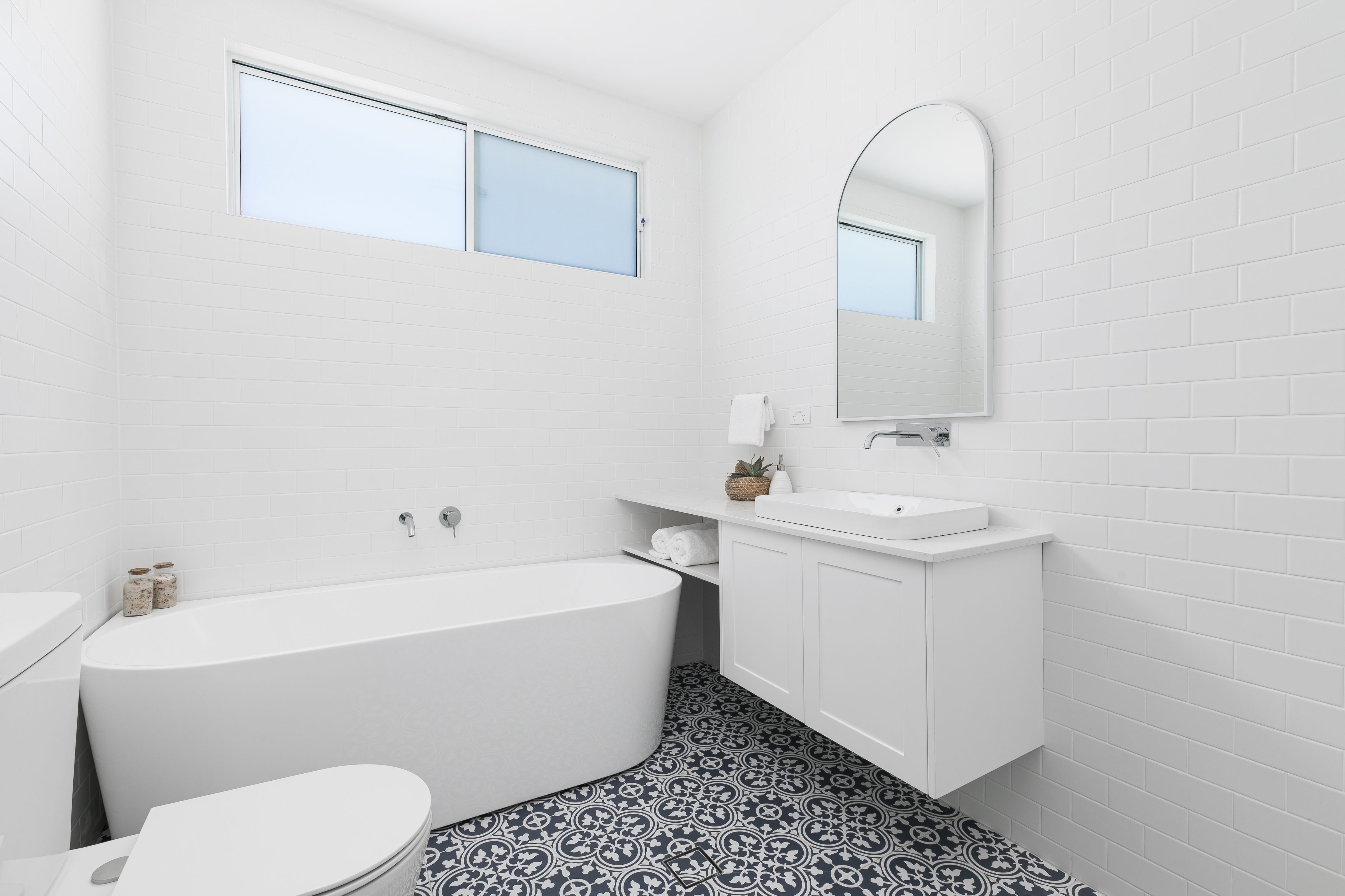 304b Burraneer Bay Road CARINGBAH SOUTH 2229