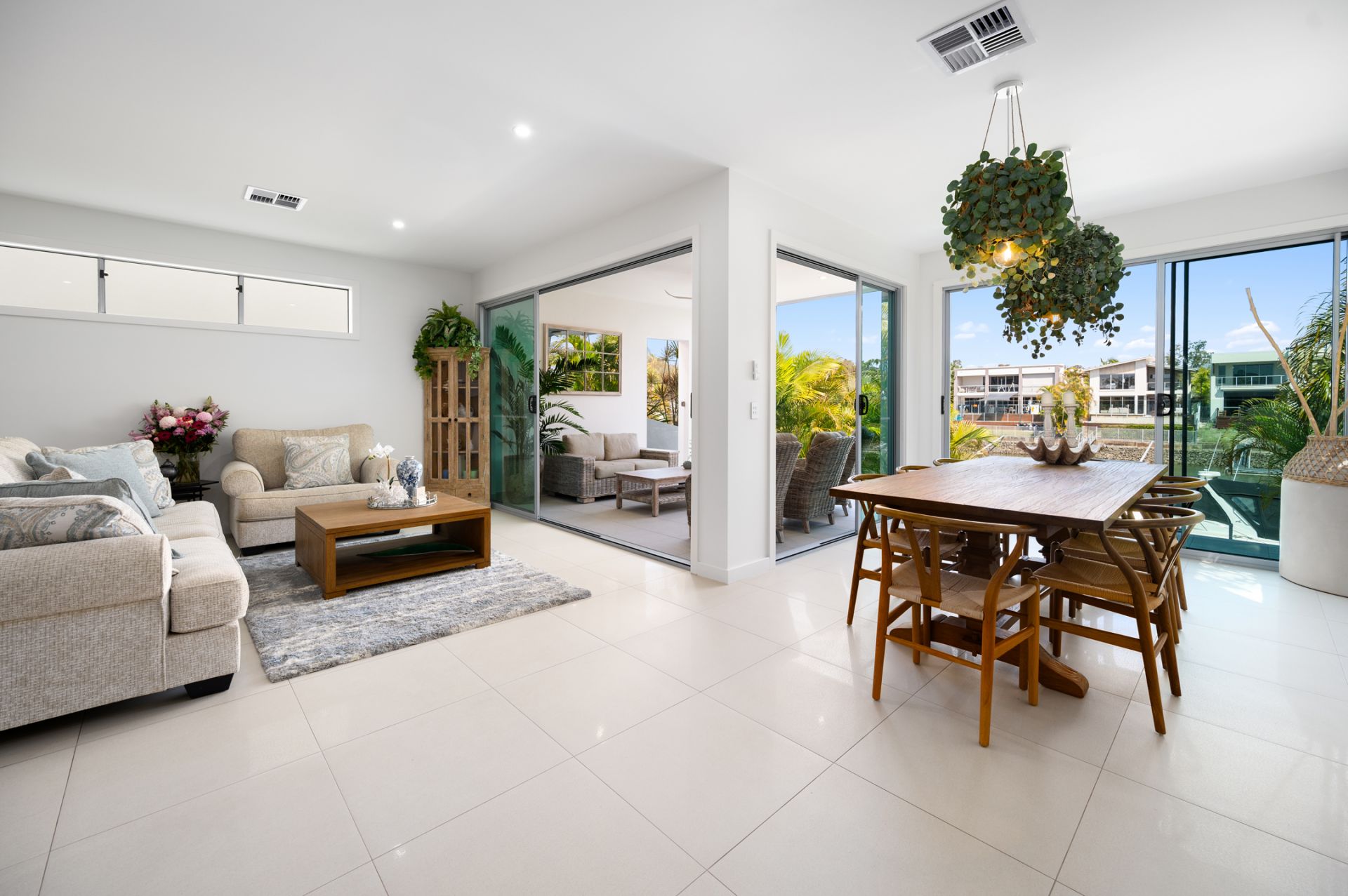 10 Quayside Drive, Helensvale - Thumbnail 4