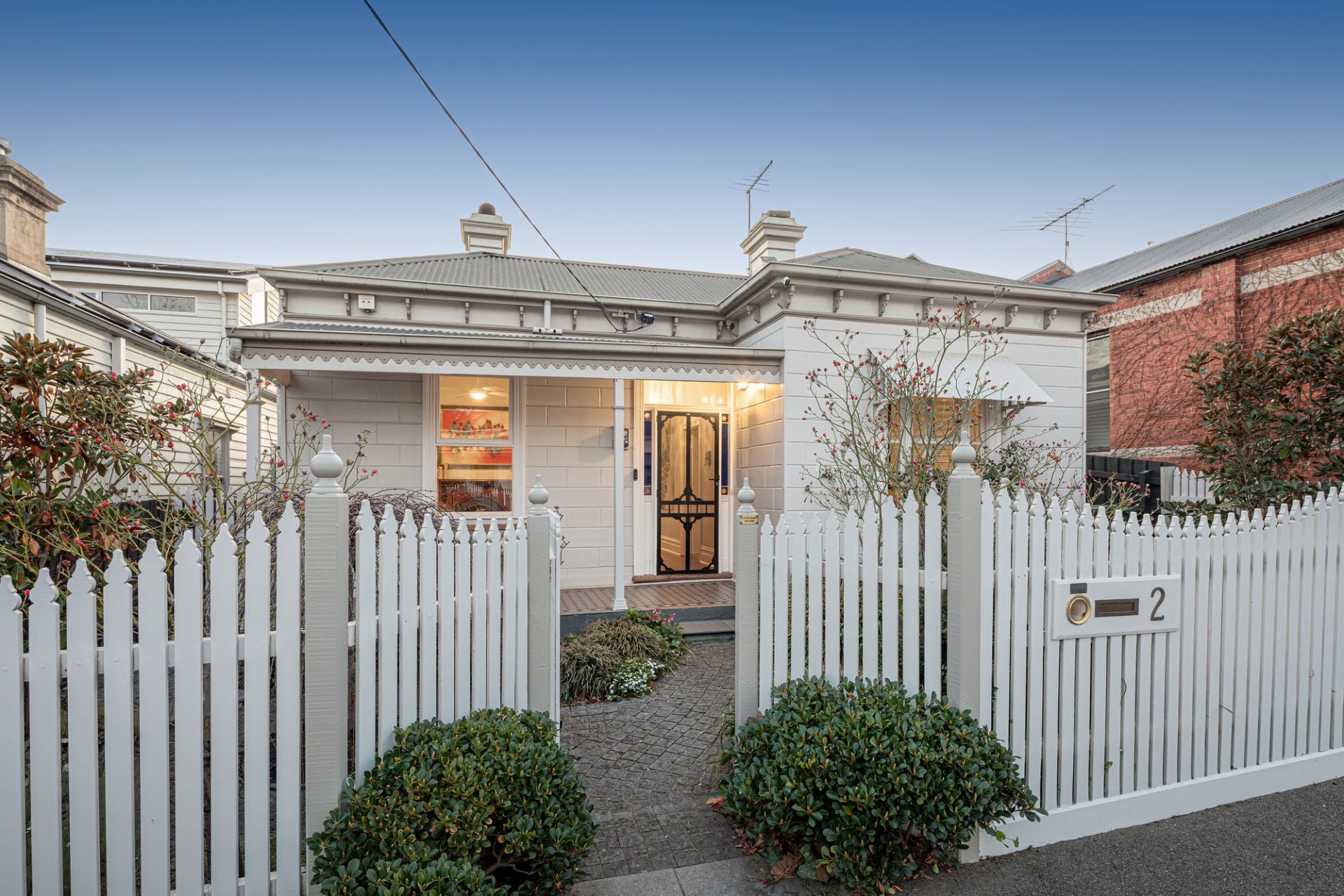 2 Victoria Grove, Hawthorn East, Hawthorn East - Image 1