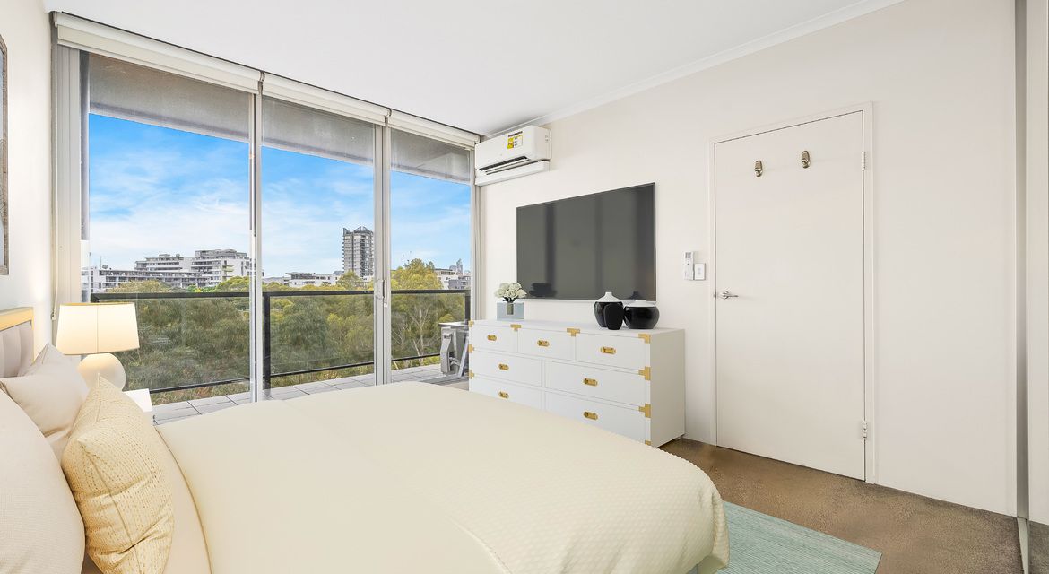 Zetland Level 8/63/2 Hutchinson Walk