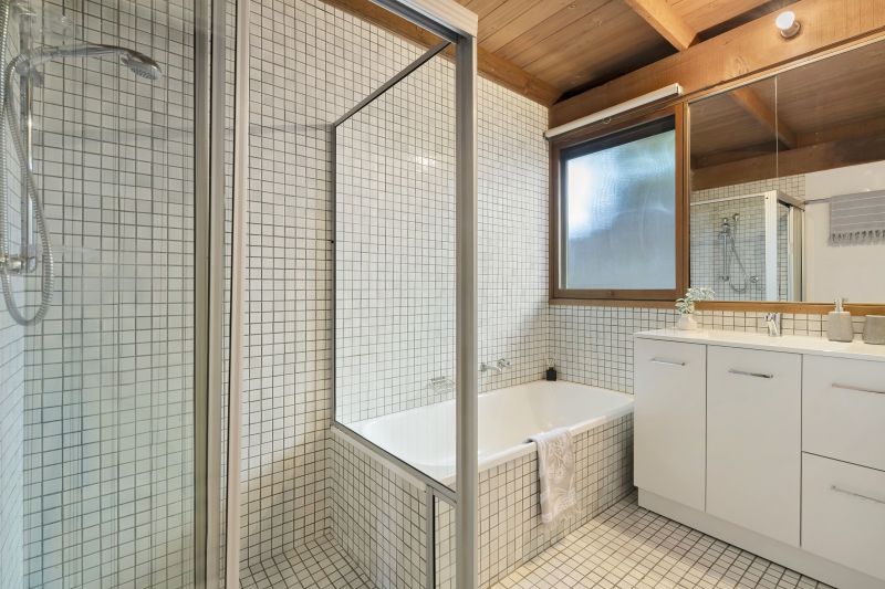 1 Severn Street, Epping