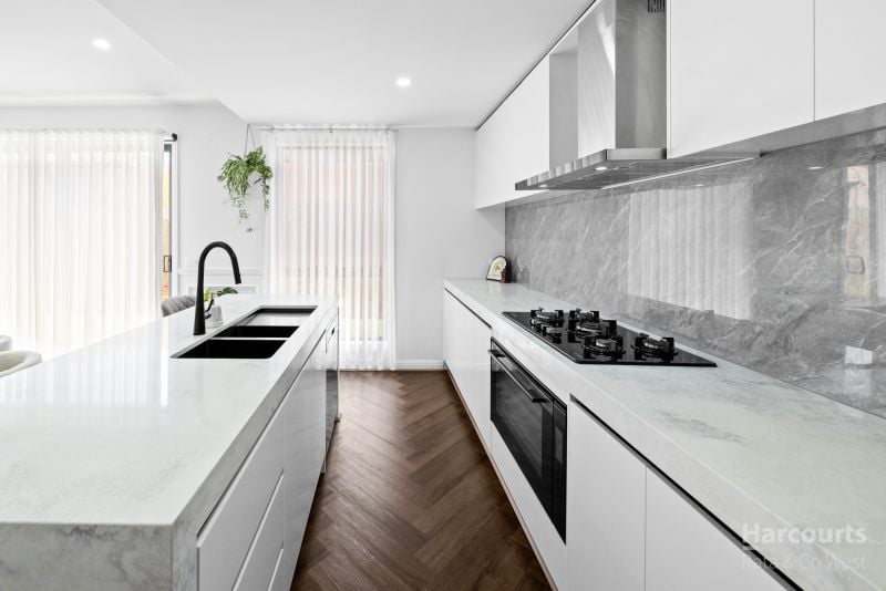 46 Slavko Drive, Fraser Rise