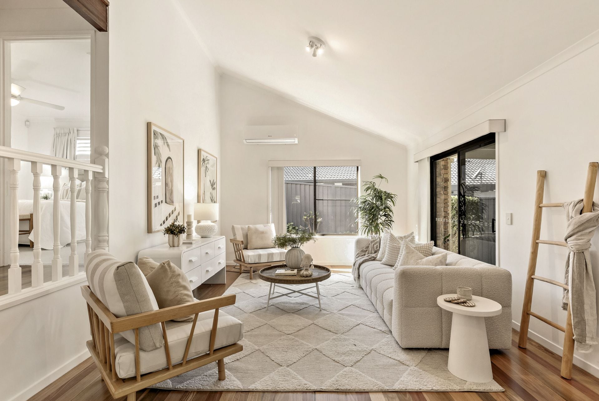31 Sandringham Drive, Robina, Robina - Thumbnail 2