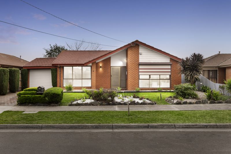 5 Martingale Court, Epping