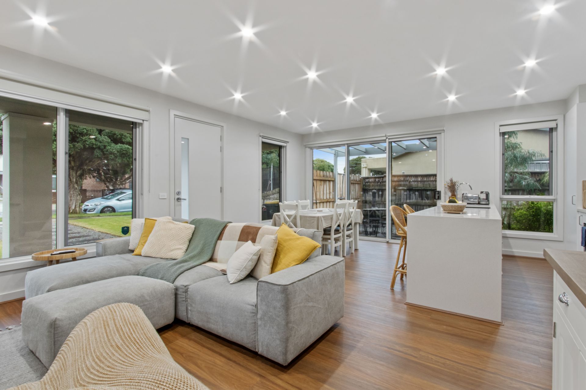 Stylish 3-Bedroom Townhouse in Prime Reservoir Location