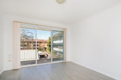 Dee Why - 7/80 Howard Avenue
