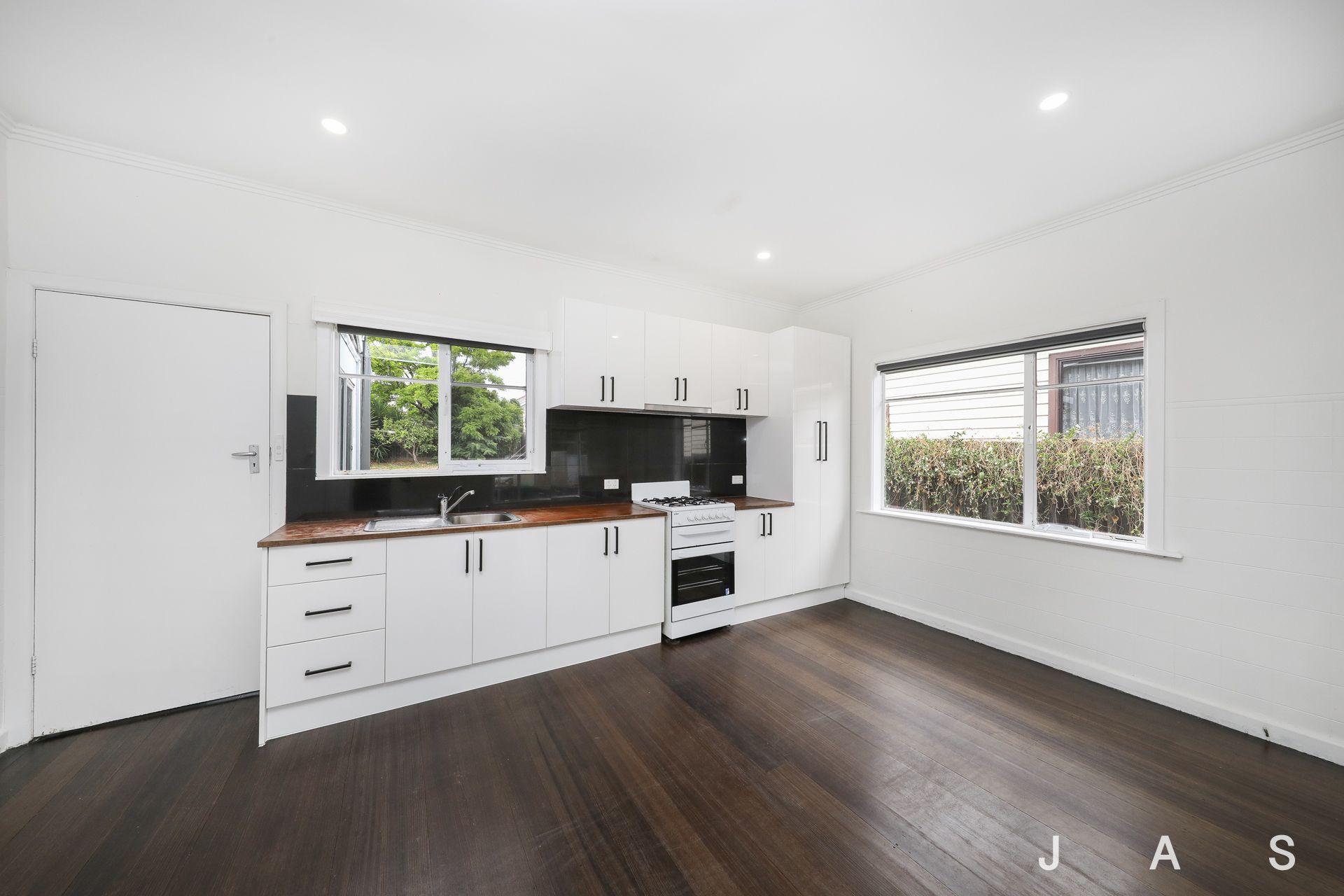 17 St Leonards Avenue Yarraville VIC, Yarraville - Thumbnail 5