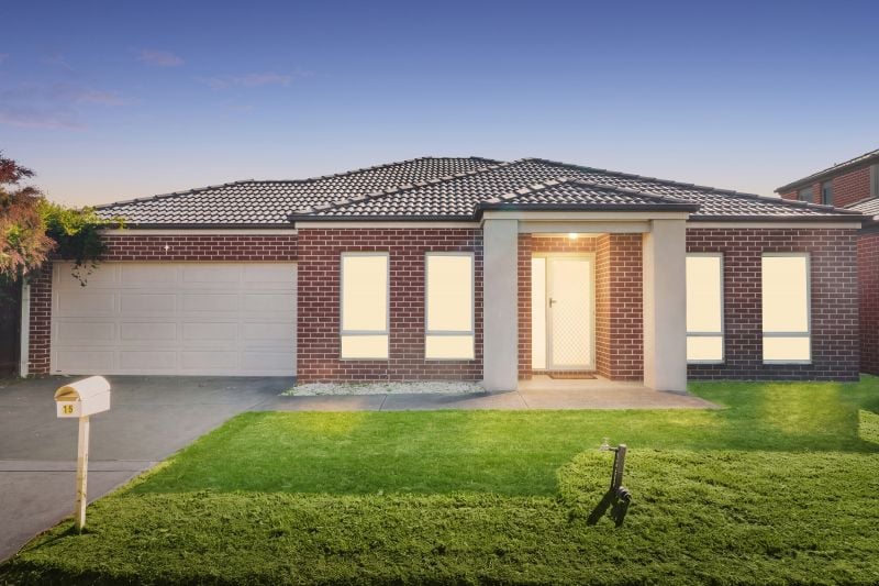 15 Currumbin Road, Doreen