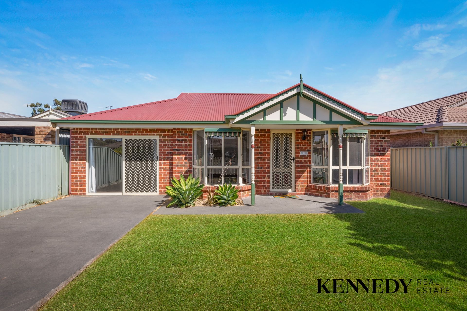 1/8 Heyington Place Yarrawonga VIC, Yarrawonga - Thumbnail 2