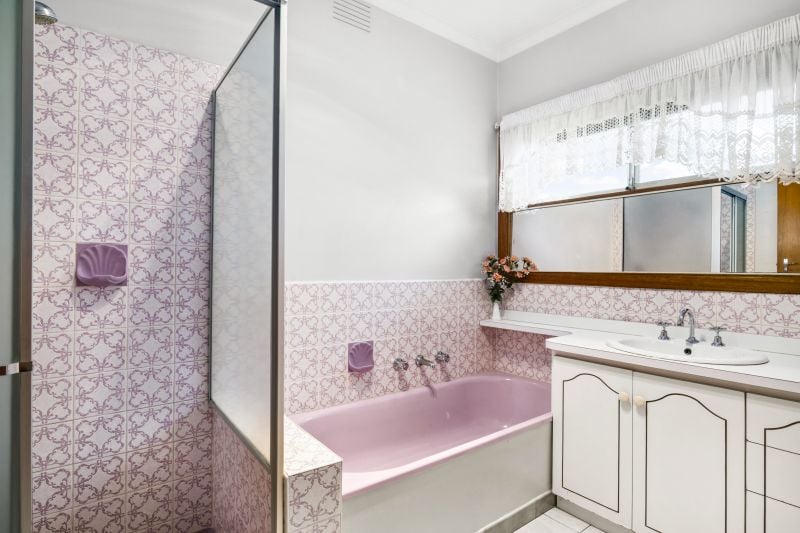 23 Deakin Avenue, Lalor