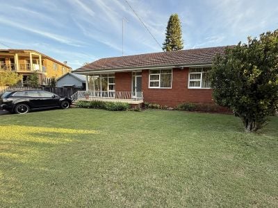 North Narrabeen - 5 Nareen Parade