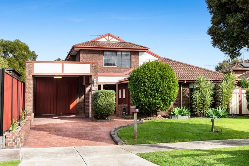 2 Rothwell Court, Epping