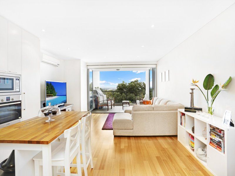 18/277 Kingsway CARINGBAH 2229