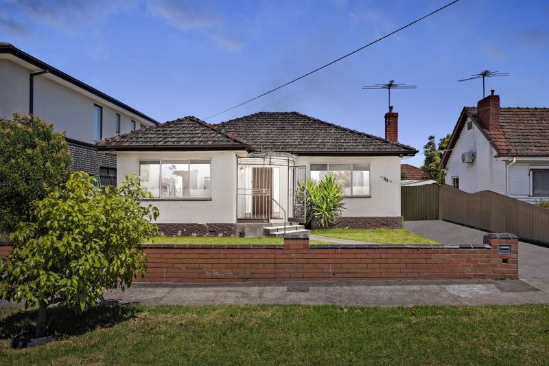 33 Ruby Street, Preston