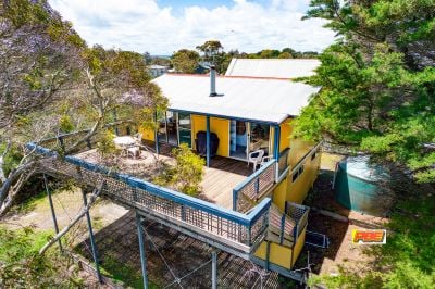61 Canterbury Road, Venus Bay VIC, Venus Bay - Thumbnail 2
