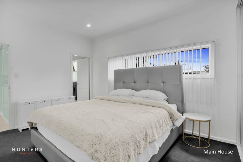 16 Desmond Street, Merrylands